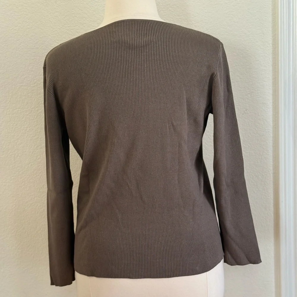 Chico's Taupe Long Sleeve Ribbed Top size 16 (Chico’s size 3) - Picture 3 of 8